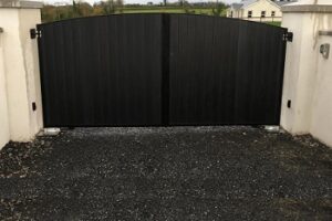 black gate - box iron frame with curved top